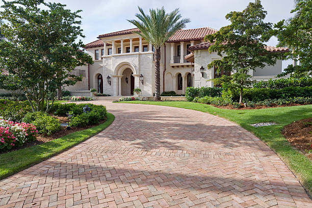 Professional Driveway Pavers in Central Park, WA